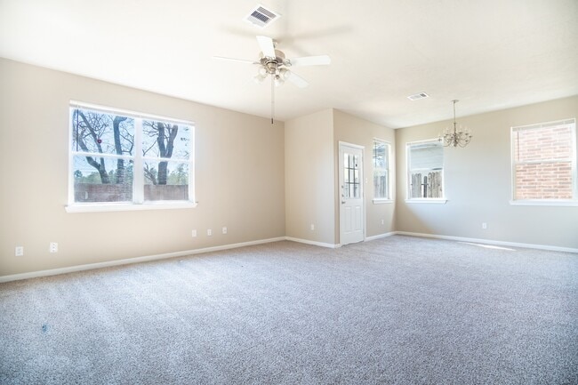 Photo - 827 Forest Hillside Ln