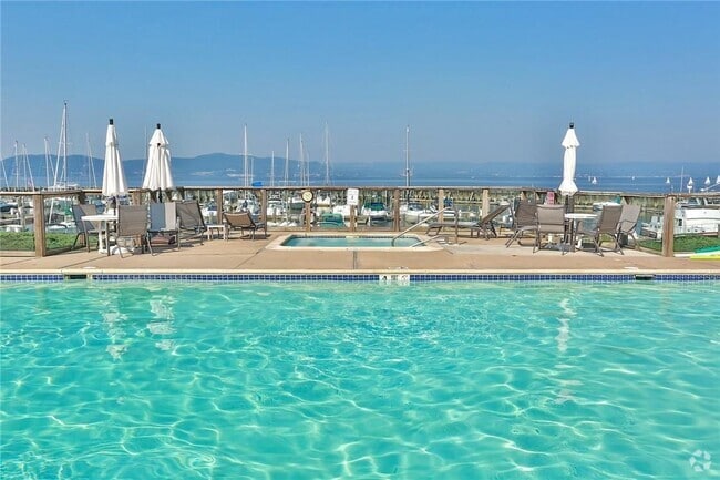 Building Photo - 1510 Half Moon Bay Dr Rental