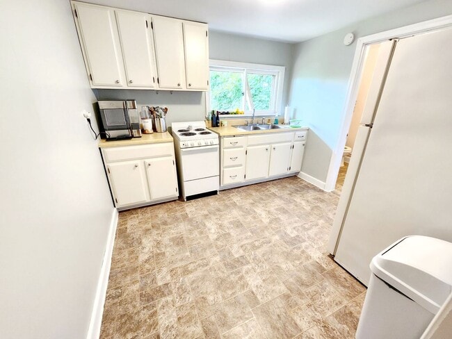 Photo - 217 McLane Ave Unidad 217 A