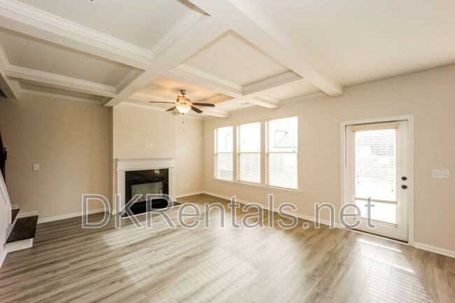 Photo - 2905 Cottage Ln