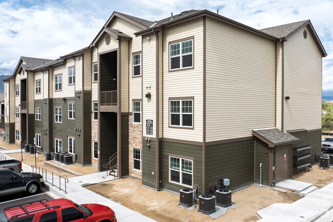 Bentley Commons