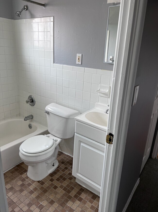 Photo - Mills Unit 11