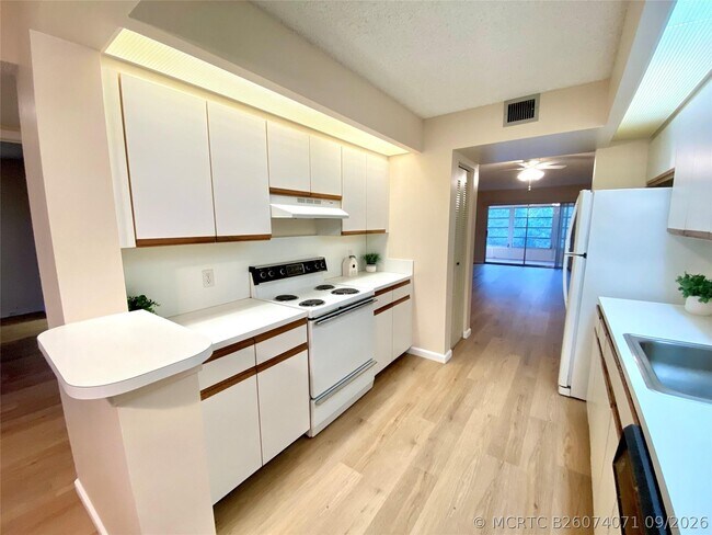 1000 SW 128th Terrace Unit 411V