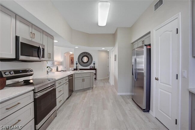 Building Photo - 9030 Las Maderas Dr Unit 101