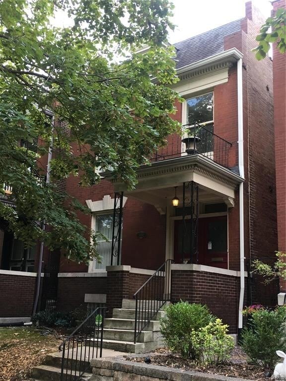 Beautiful home within walking distance to ... - Beautiful home within walking distance to ...