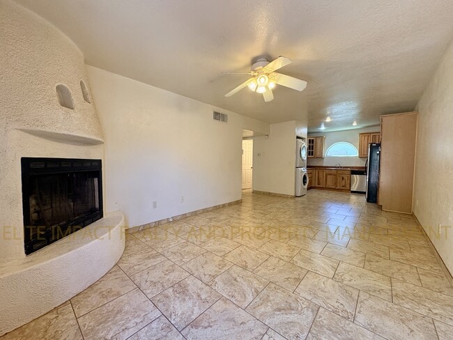 Photo - 1628 N Venice Ave