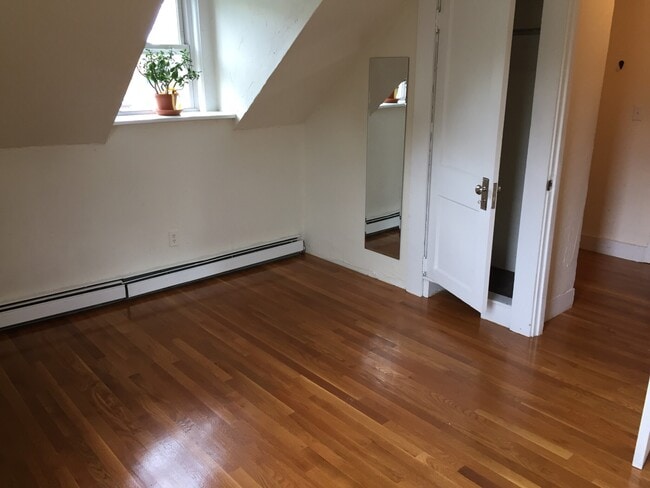 Photo - 189 Beacon St Unidad 3