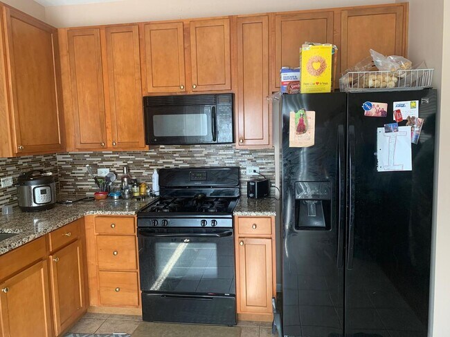 Photo - 812 Lewisburg Ln