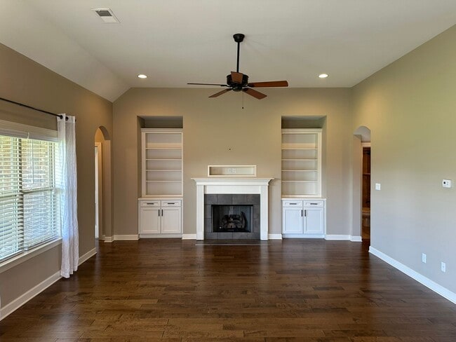 Photo - 5877 Shiloh Ln