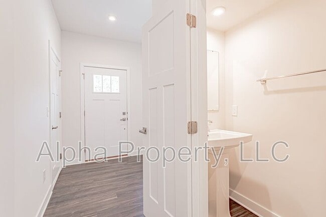 Photo - 130 Eagle Wood Dr
