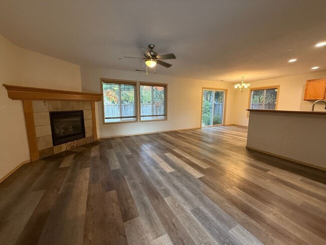 Photo - 3 Bedroom DuPont Home for Rent