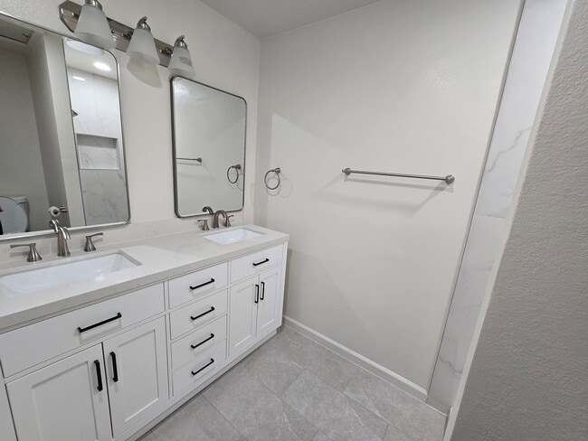 Photo - 801 Capehart Ct Unit #2