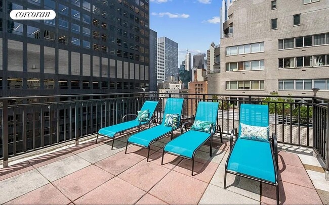 Photo - 209 E 56th St