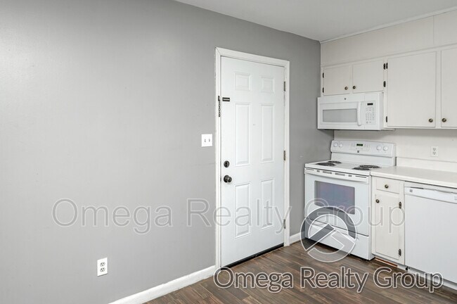 Photo - 400 7th St E Unit Apt 2A