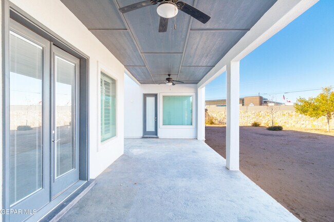 Photo - 864 Lemington St