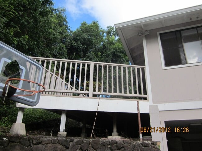 Photo - Breezy Kaneohe House