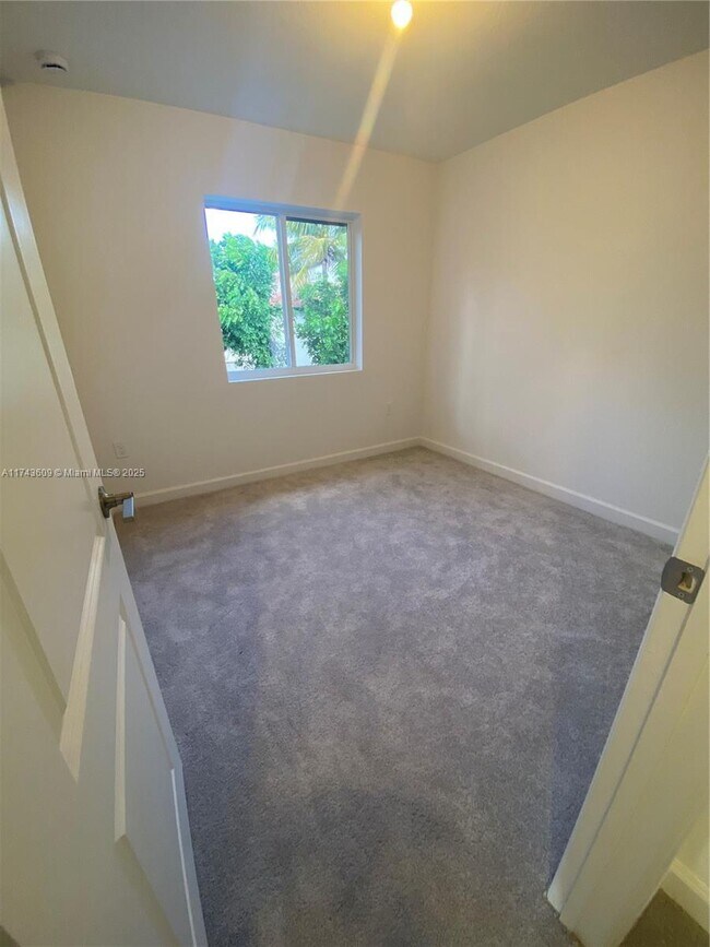 Photo - 3 bedroom in Pembroke Park FL 33023