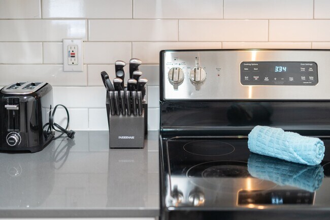 Photo - Fringe Midtown