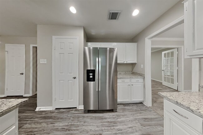 Photo - 3515 Timothy Ln