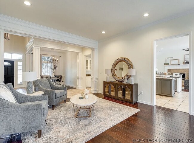 Photo - 1505 S Augusta Dr