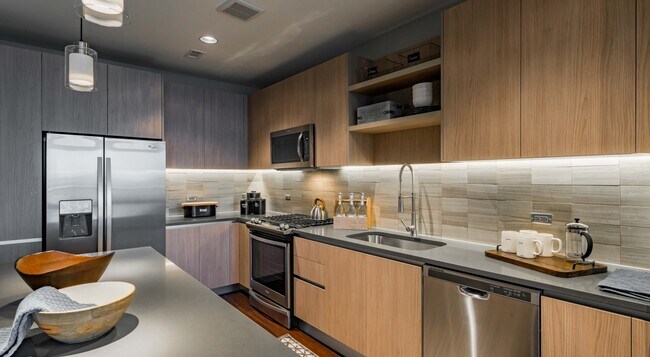 Photo - Move Into Luxury – Enjoy 1 Month Free! Unit AMS1