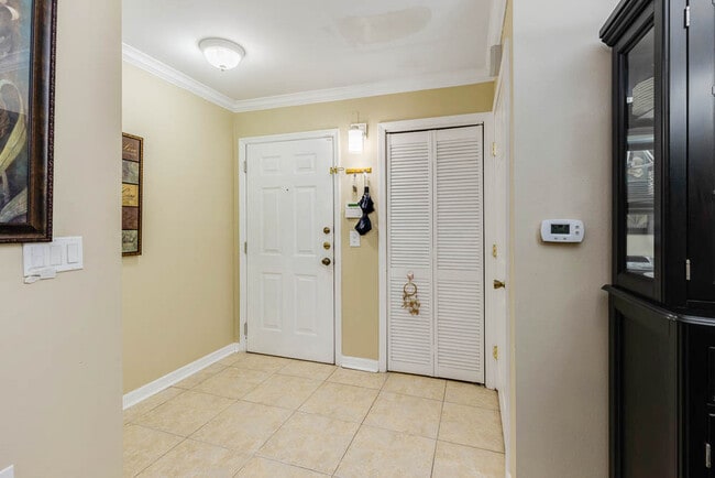 Photo - 3591 Kernan Blvd S