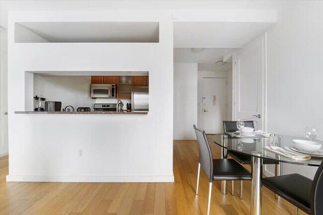 254 W 54th St Unit SI ID1017082P