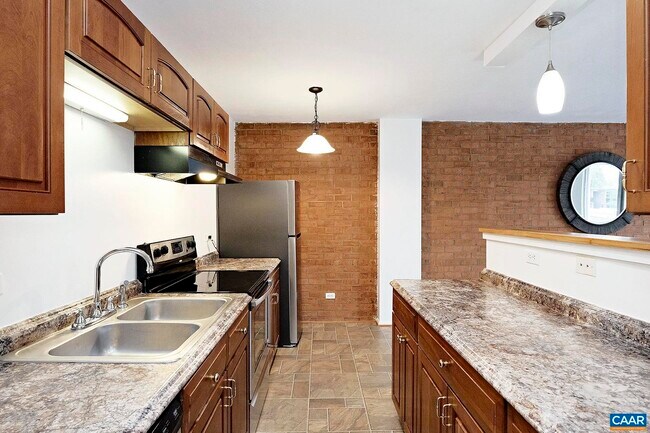 Photo - 1800 Jefferson Park Ave Unit 302