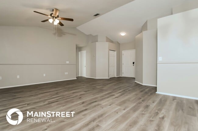 Photo - 3222 6th Ave W