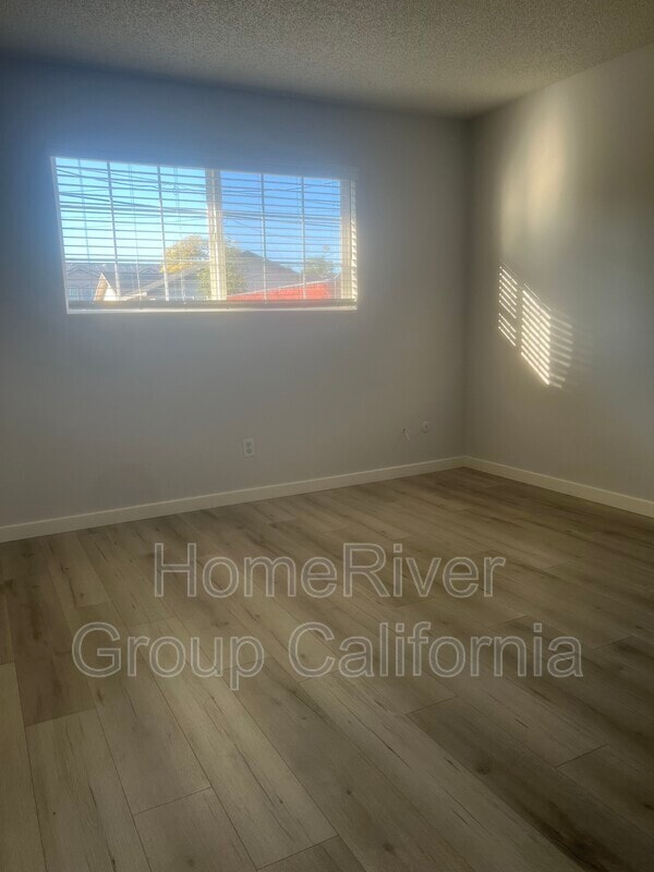 Photo - 2797 Swift Way House