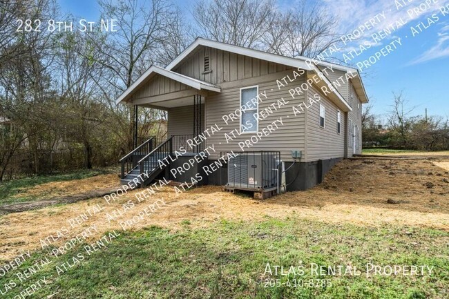 Photo - 282 8th St NE