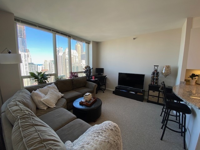 Photo - 33 W Ontario St Condo Unit 42G
