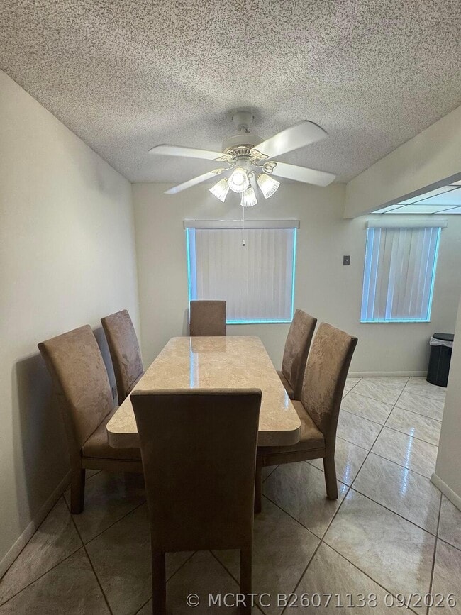 32 Normandy A Unit 32