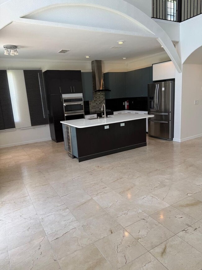 Photo - 5 bedroom, 3.5 bath Pool Home