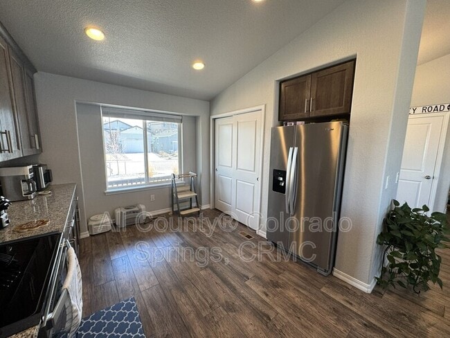 Photo - 11086 Deer Feather Dr