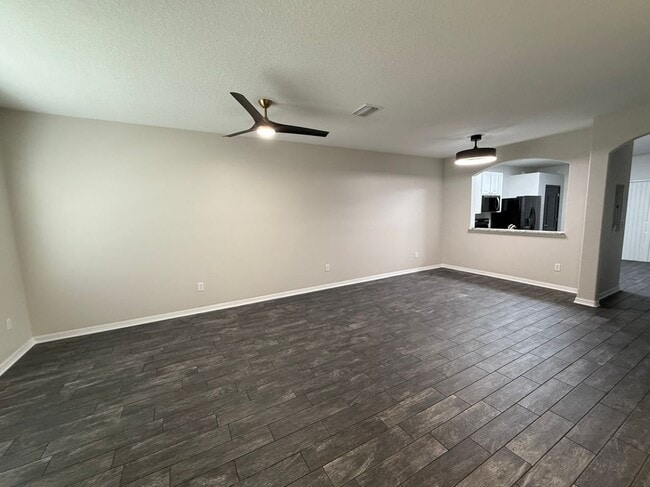 30316 Elderwood Dr