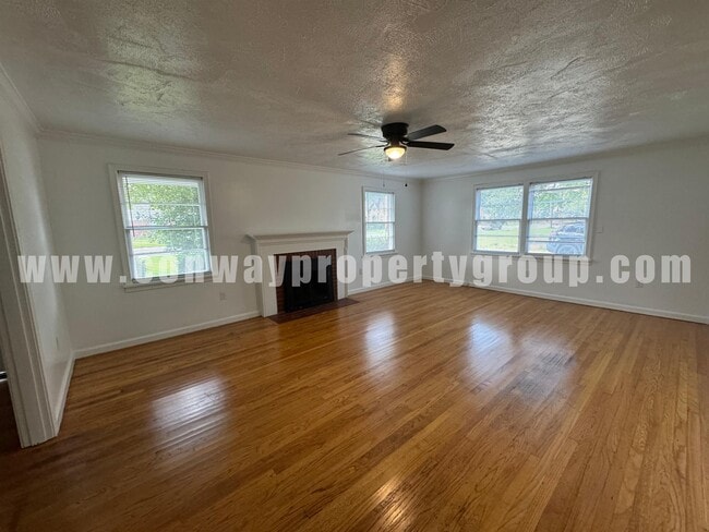 Photo - 718 S Donaghey Ave