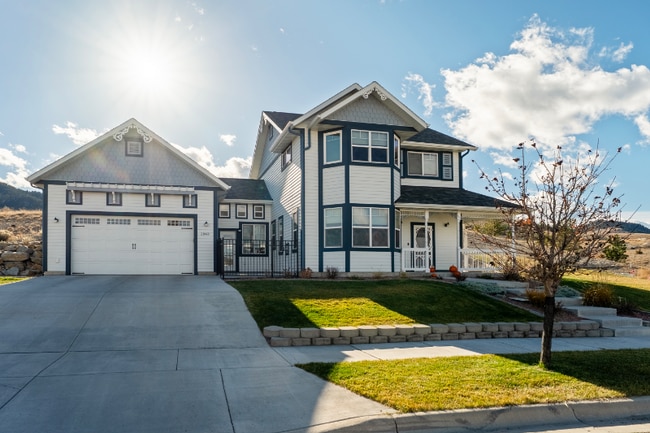 Building Photo - 2843 Knight St