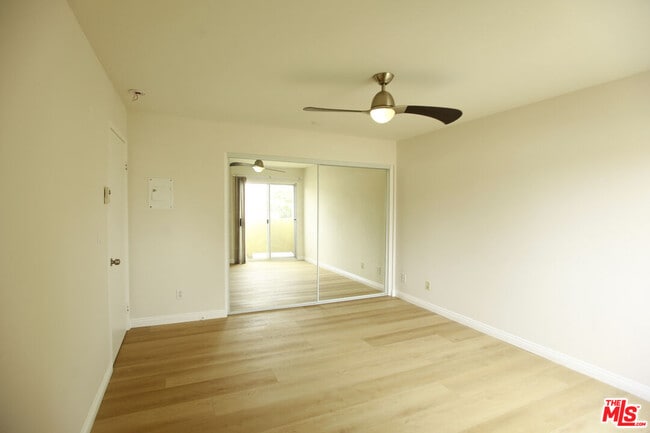 Photo - 833 Orange Grove Ave Unidad 3