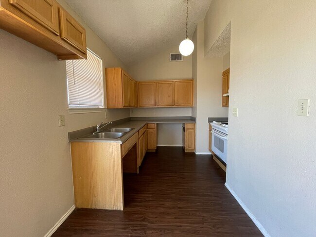 Photo - 3-Bedroom, 2-Bath Rental Home – South San Antonio