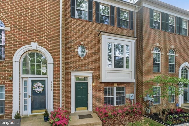 Building Photo - 4067 Fountainside Ln
