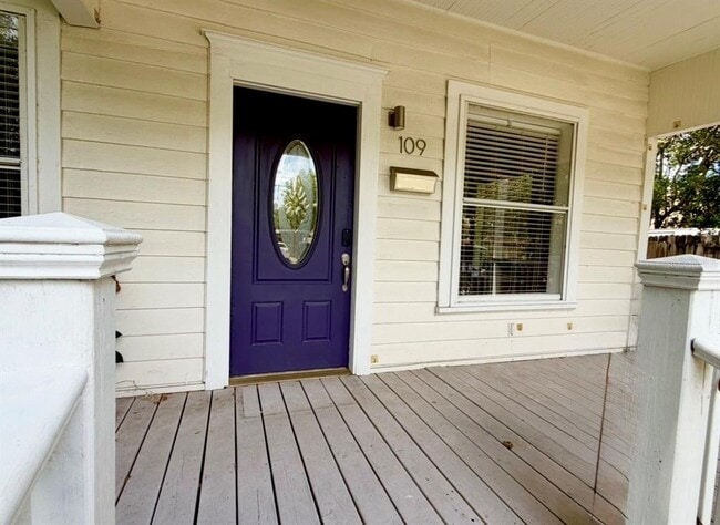Photo - 109 E Winter Park St