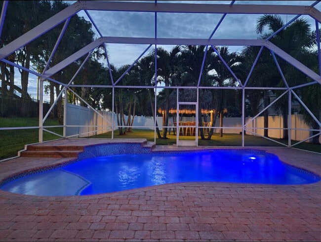 Photo - 1261 Gembrook Ct