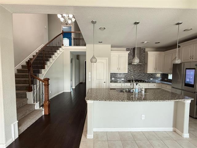 Photo - 5613 Alpenrose Ave