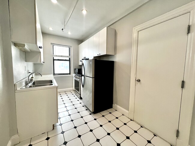Photo - 82 Jersey St Unit 31