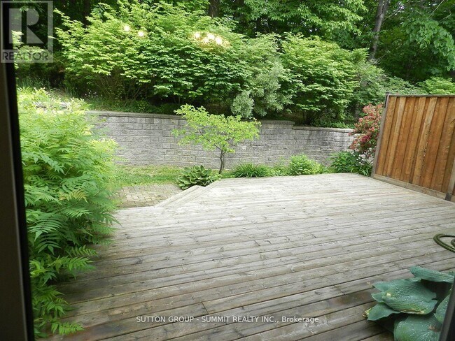 Photo - 5490 Glen Erin Dr