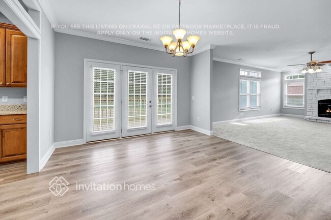 Photo - 915 Rome Pike