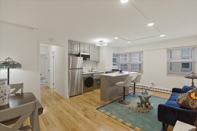 5630 N Sheridan Rd Unit S1101