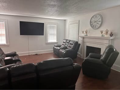 Photo - 453 E Main St