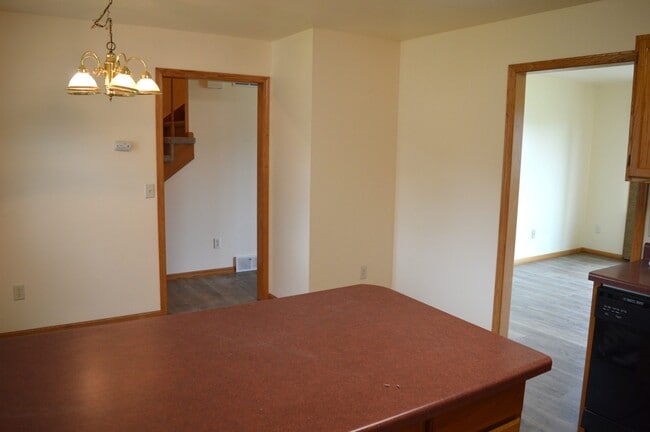 Photo - 1123 Union Rd